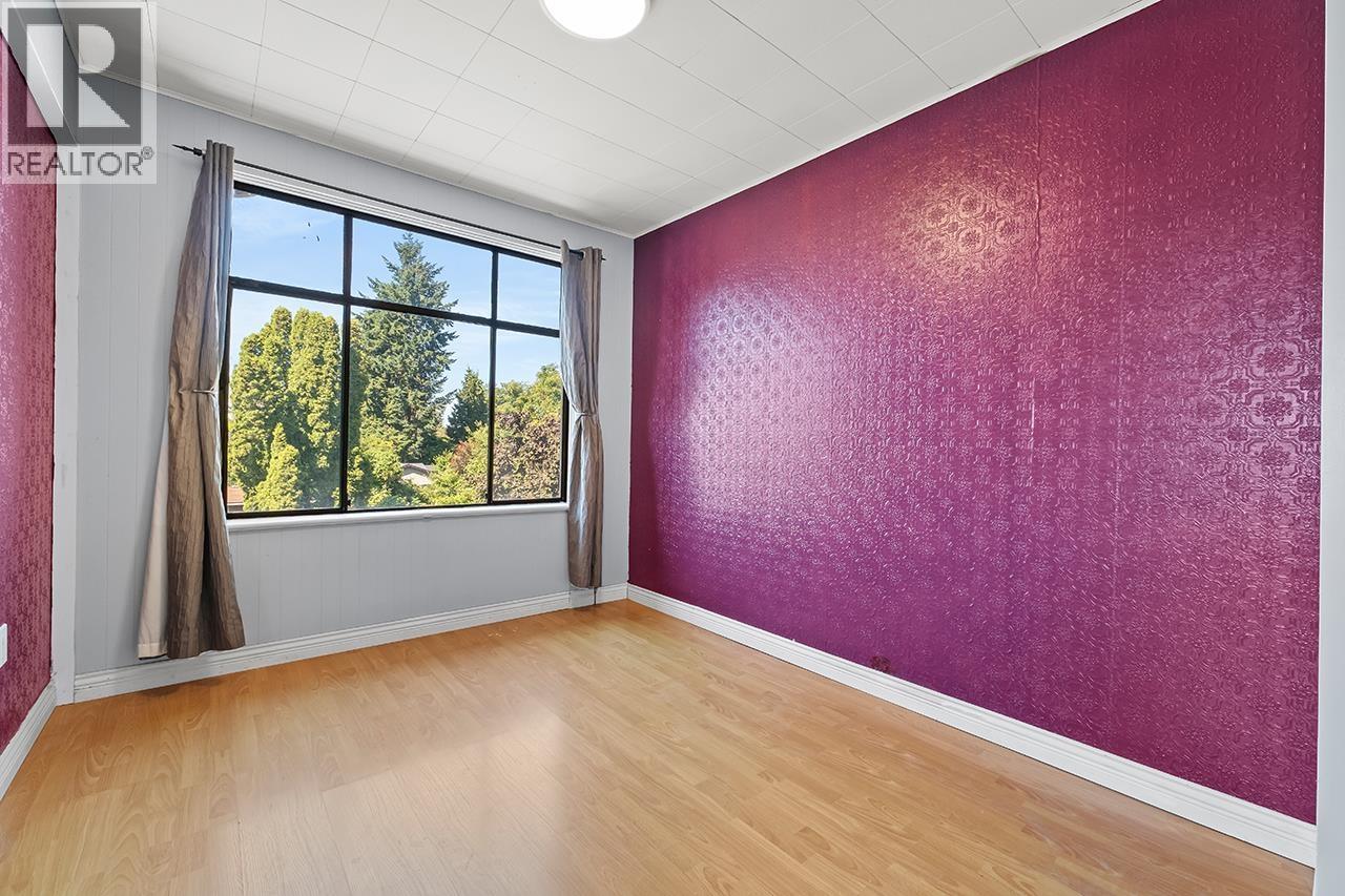 1027 Nanaimo Street, New Westminster, British Columbia  V3M 2E7 - Photo 15 - R3070594