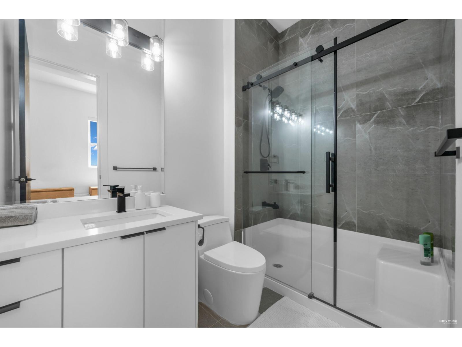 11344 River Road, Surrey, British Columbia V3V 2V6 - Photo 11 - R3070474