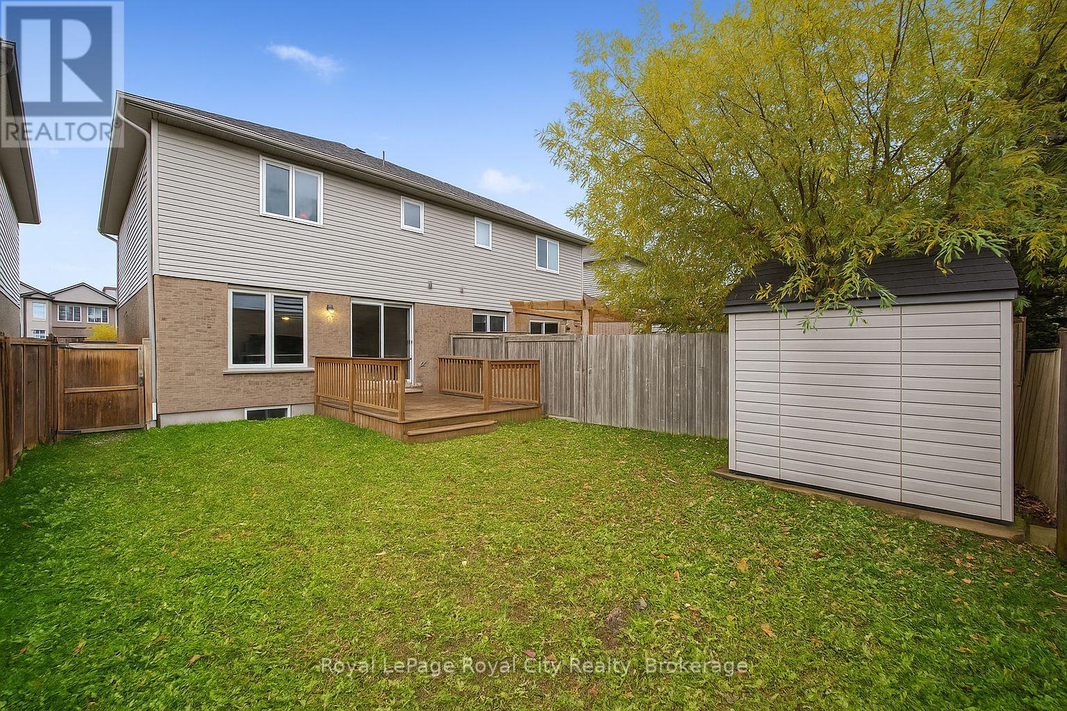 82 Couling Crescent, Guelph, Ontario  N1E 0J8 - Photo 23 - X12579950