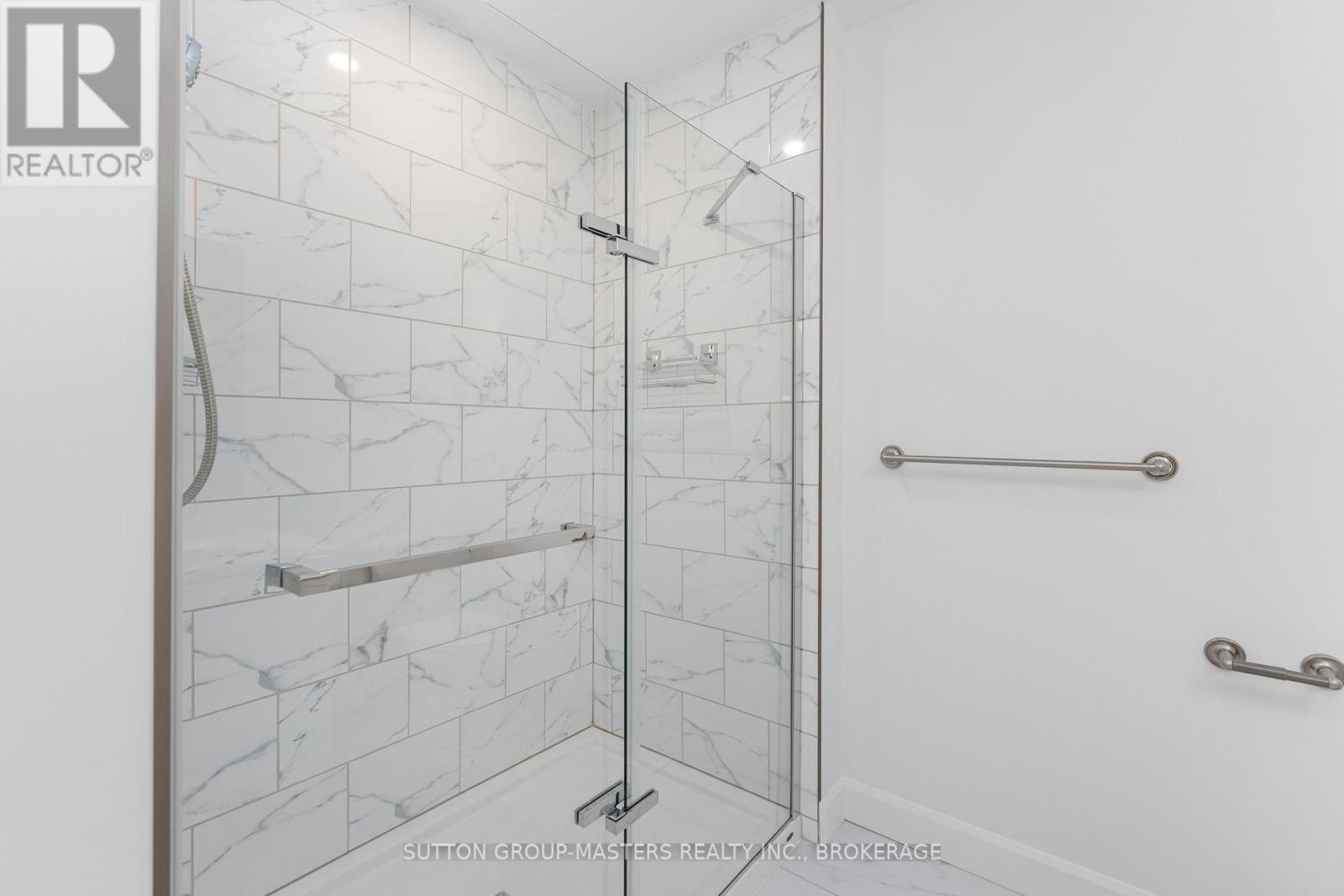 229 Superior Drive, Loyalist, Ontario K7N 0E9 - Photo 28 - X12473775