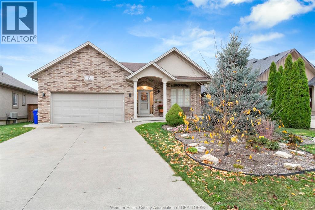 51 Hilton Court, Amherstburg, Ontario  N9V 0A8 - Photo 1 - 25030651