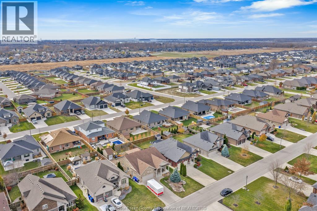 51 Hilton Court, Amherstburg, Ontario  N9V 0A8 - Photo 48 - 25030651