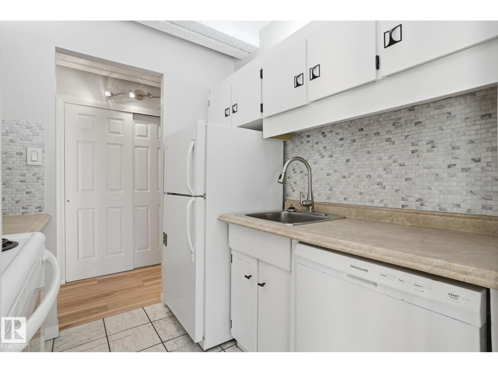 #1103 9918 101 St Nw, Edmonton, Alberta T5K 2L1 - Photo 9 - E4466548