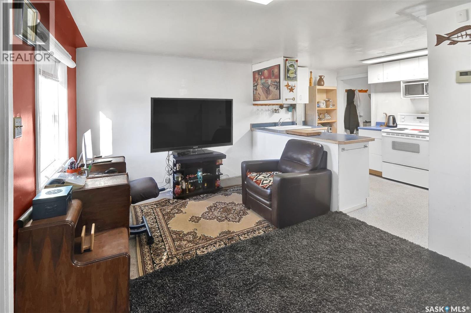 1116 I Avenue S, Saskatoon, Saskatchewan  S7M 1Z8 - Photo 6 - SK023940