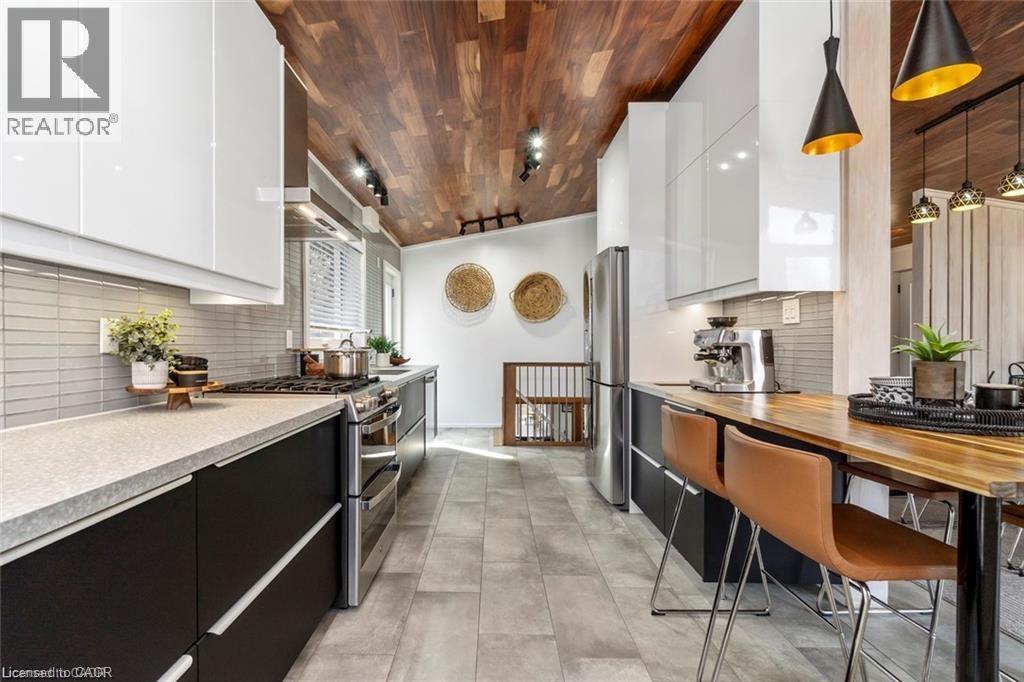 1420 Moss Glen Road, Burlington, Ontario  L7P 2B9 - Photo 12 - 40790902