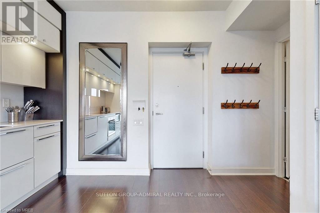 3706 - 15 Grenville Street, Toronto, Ontario  M4Y 0B9 - Photo 9 - C12582582