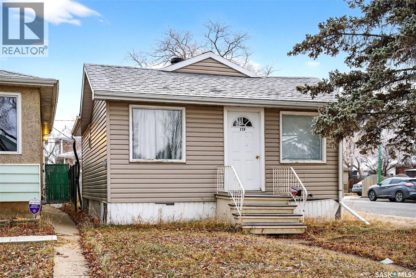 179 Halifax Street, Regina, Saskatchewan  S4R 1S7 - Photo 1 - SK024832