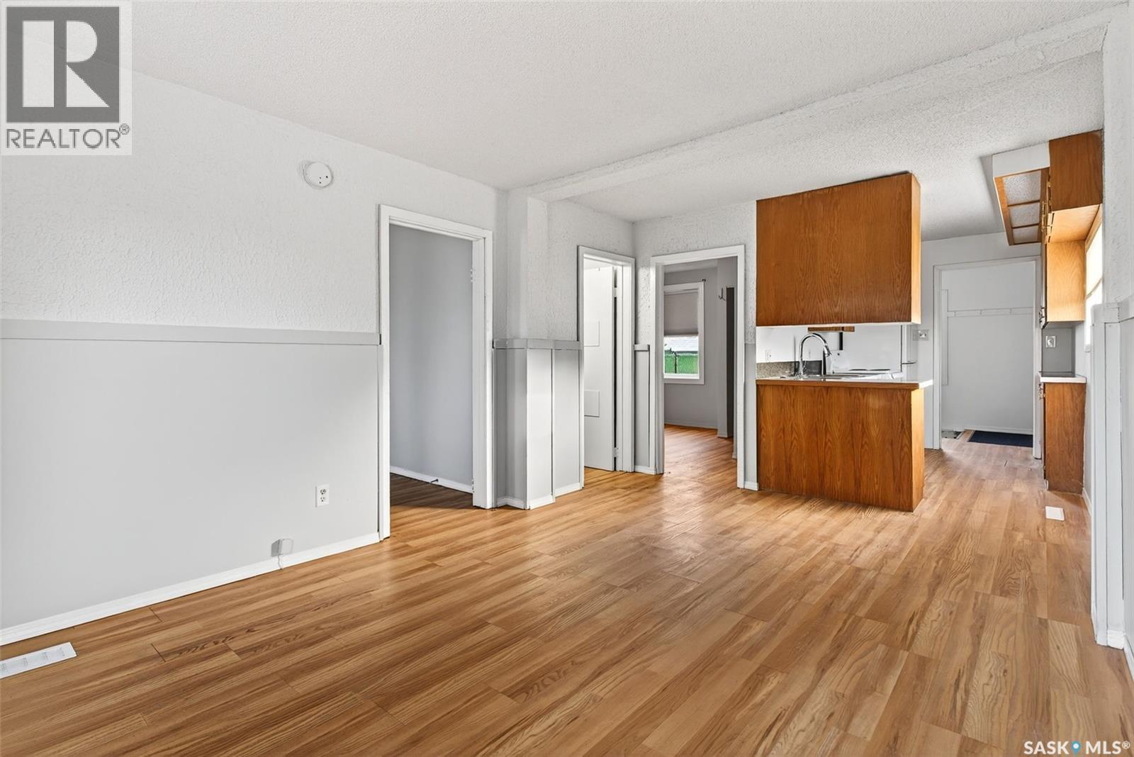 179 Halifax Street, Regina, Saskatchewan  S4R 1S7 - Photo 4 - SK024832