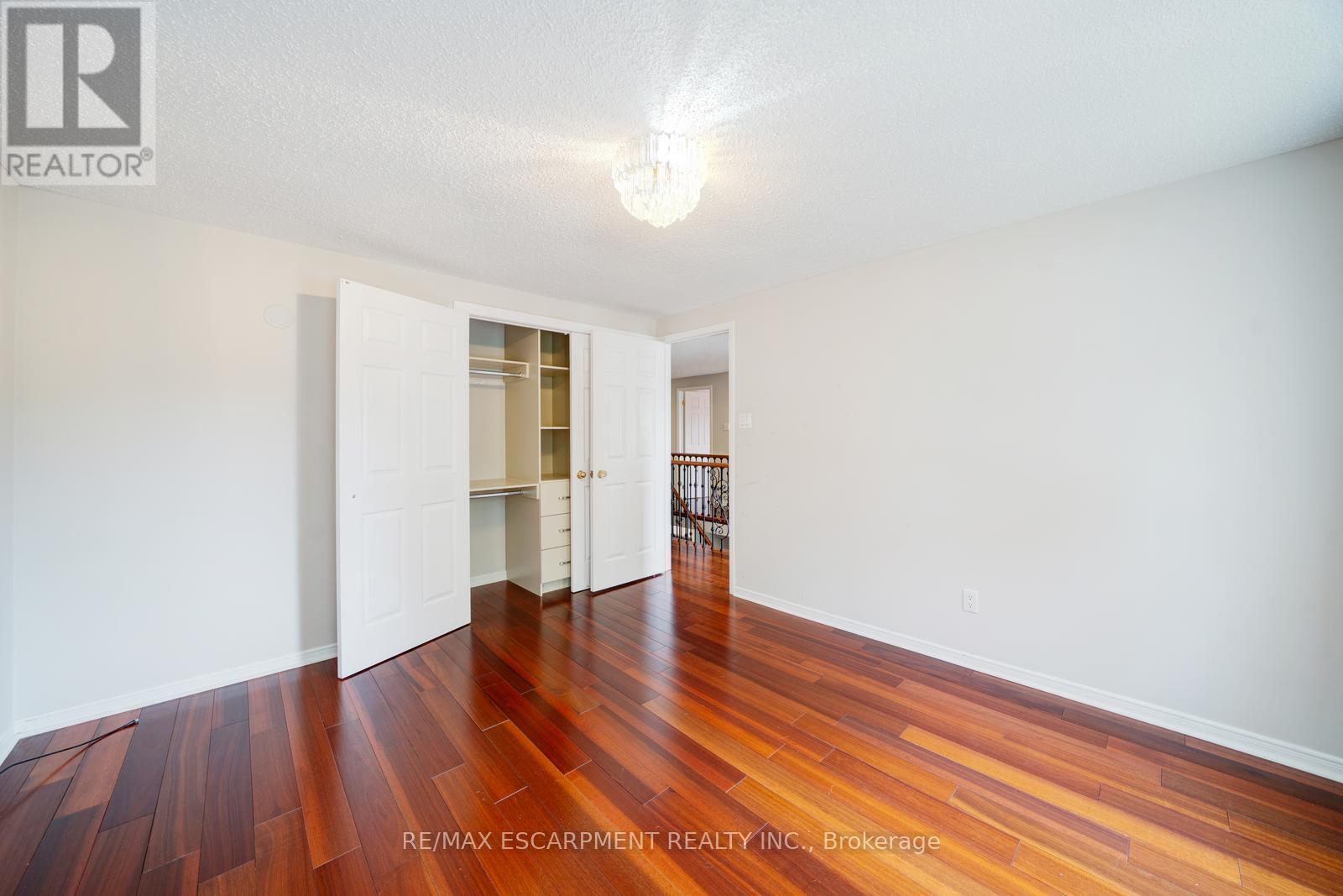 102 Crawford Rose Drive, Aurora, Ontario  L4G 4R9 - Photo 32 - N12582602