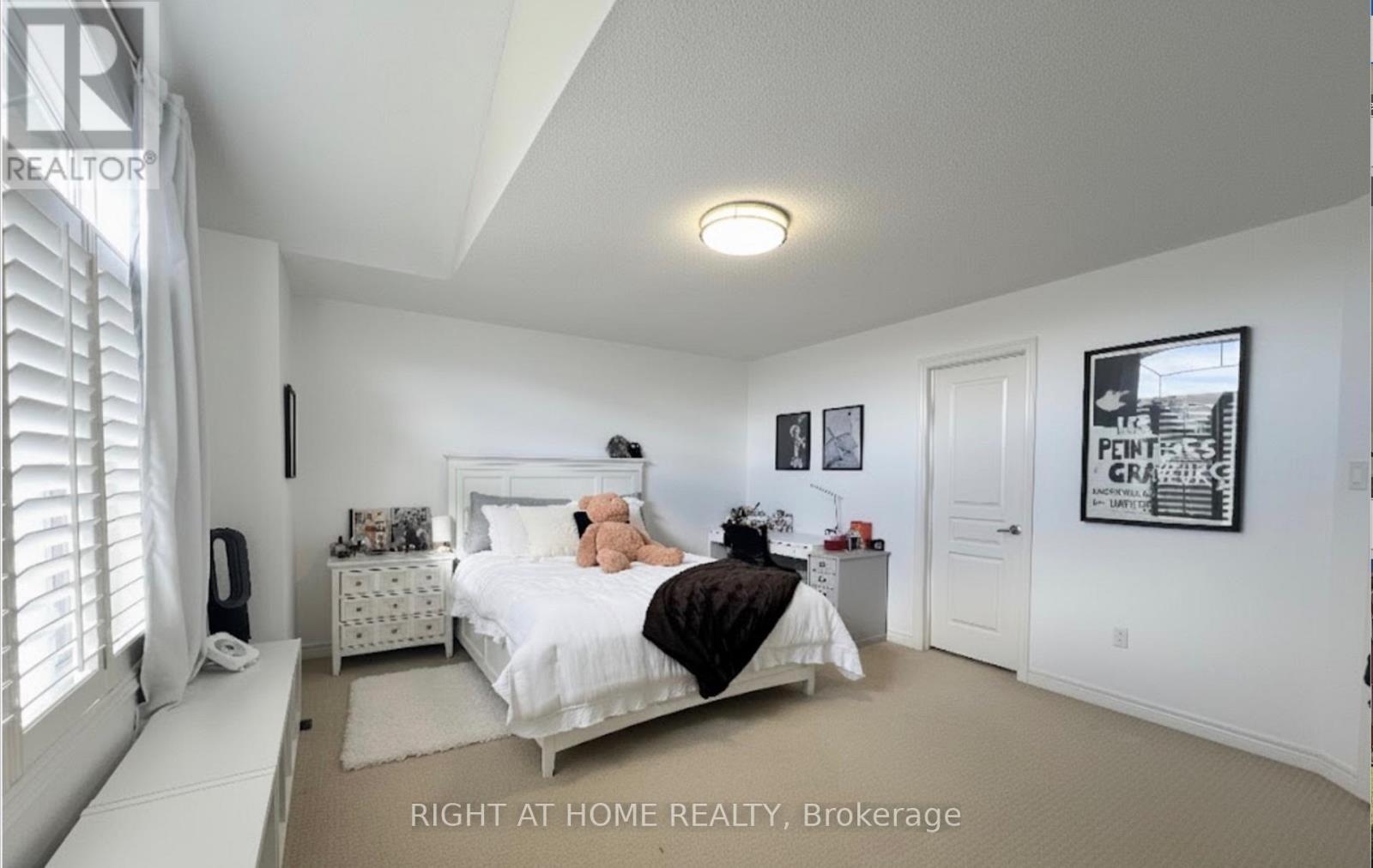 1209 Mctavish Drive, Newmarket, Ontario  L3X 0A9 - Photo 12 - N12582626