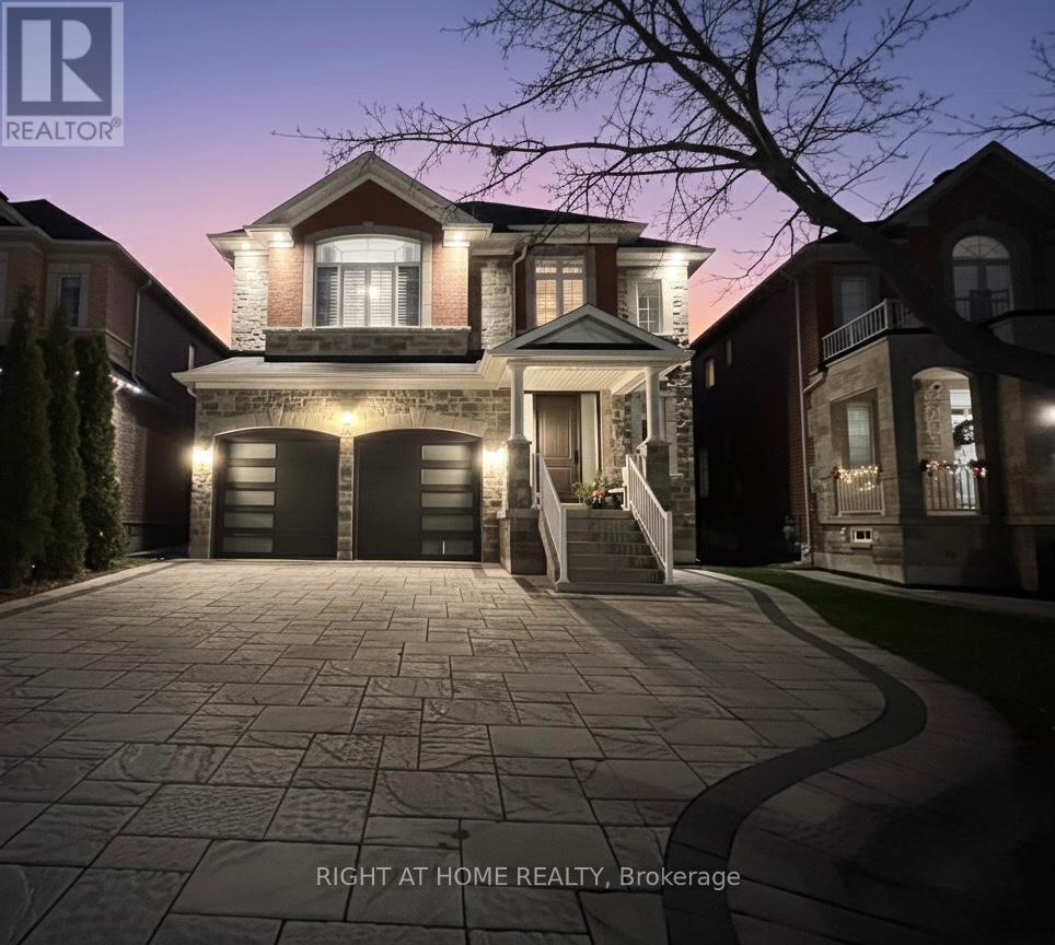 1209 Mctavish Drive, Newmarket, Ontario  L3X 0A9 - Photo 2 - N12582626