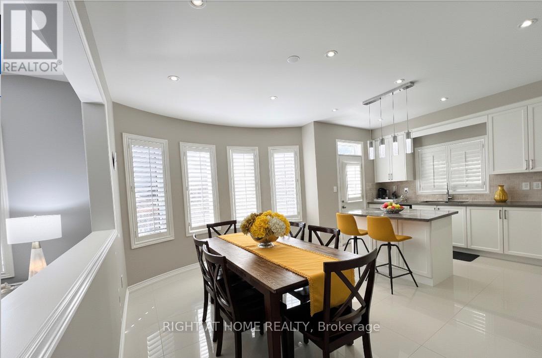 1209 Mctavish Drive, Newmarket, Ontario  L3X 0A9 - Photo 5 - N12582626