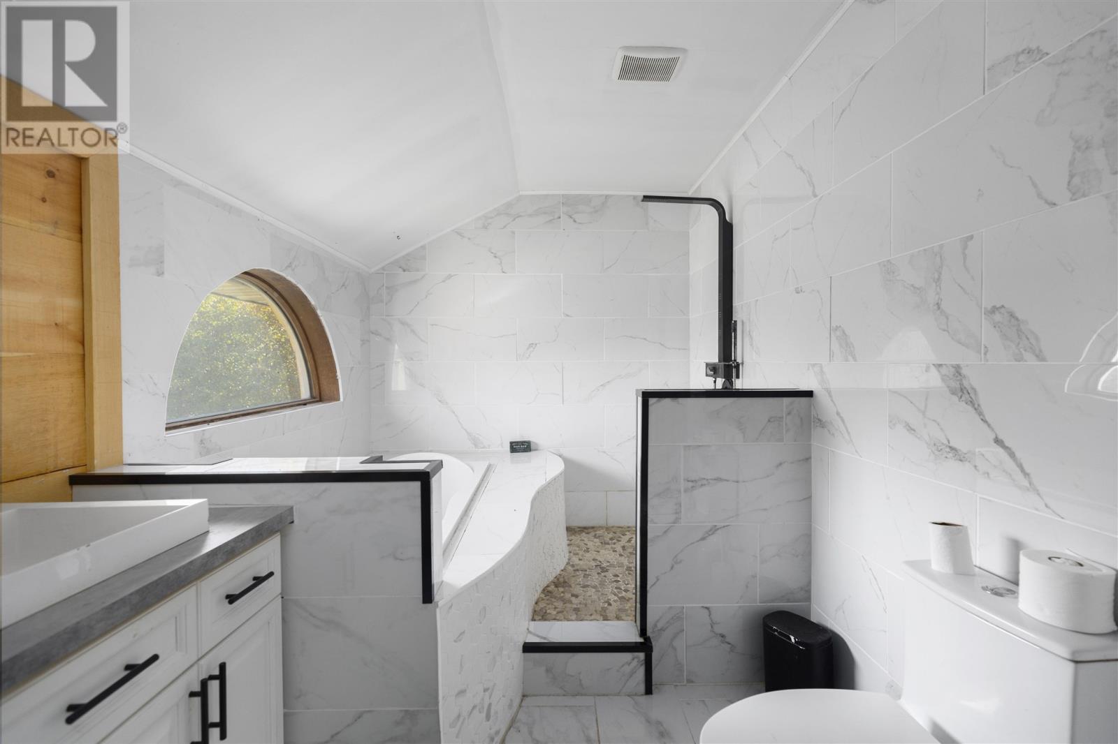 2521 U Line Rd, Hilton, Ontario P0R 1G0 - Photo 30 - SM253118