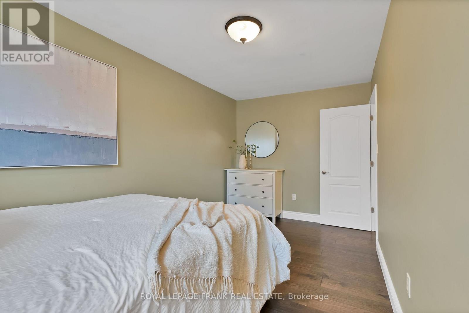 33 York Street, Georgina, Ontario L0C 1L0 - Photo 21 - N12582680