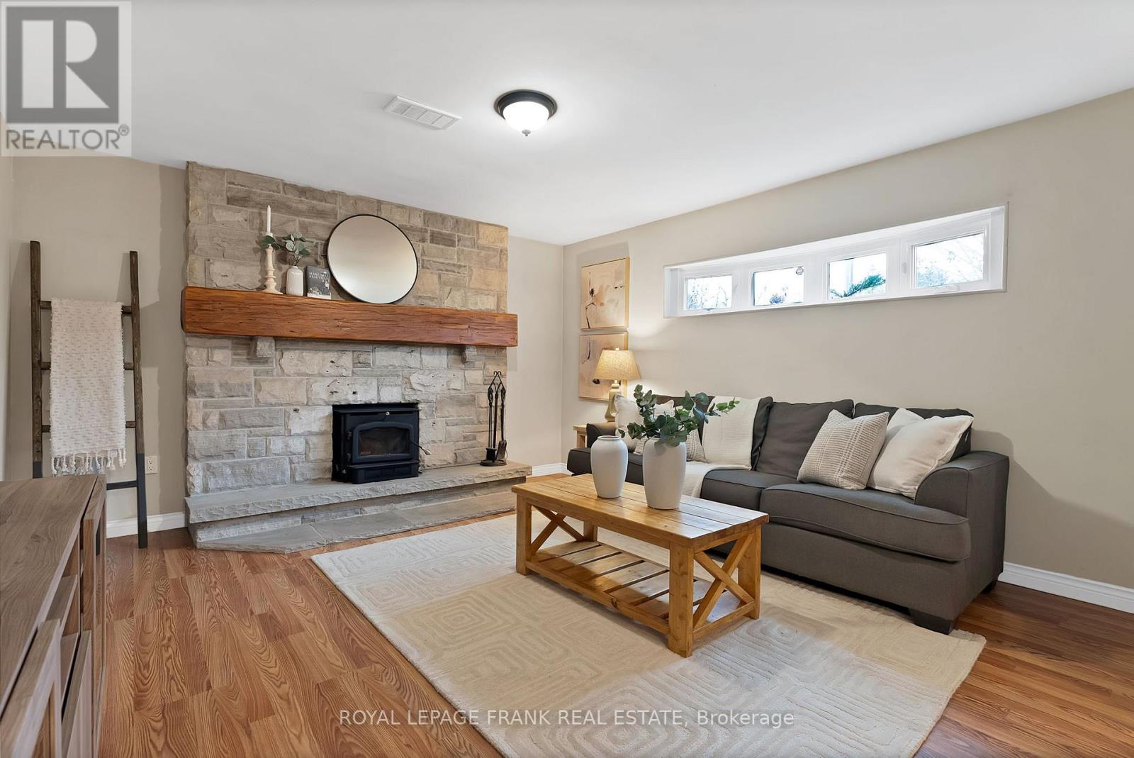 33 York Street, Georgina, Ontario L0C 1L0 - Photo 29 - N12582680