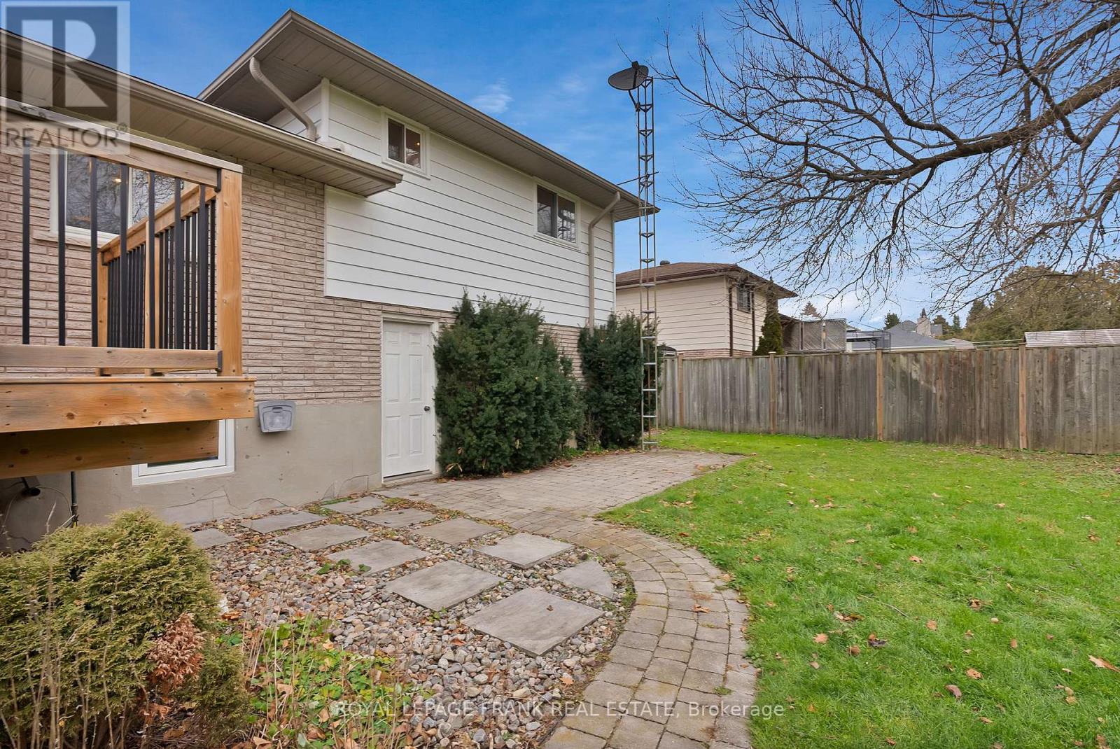 33 York Street, Georgina, Ontario L0C 1L0 - Photo 34 - N12582680