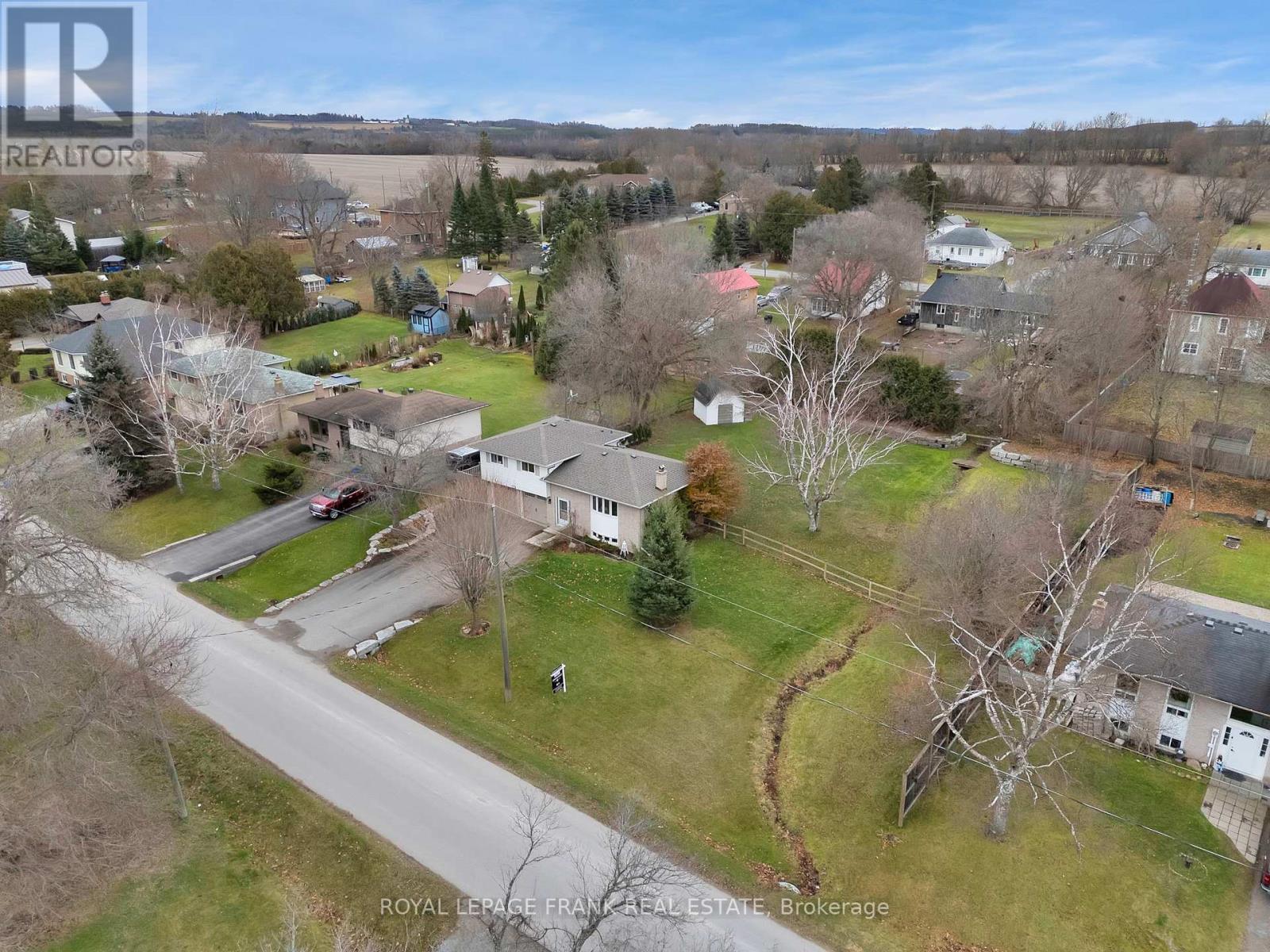 33 York Street, Georgina, Ontario L0C 1L0 - Photo 44 - N12582680