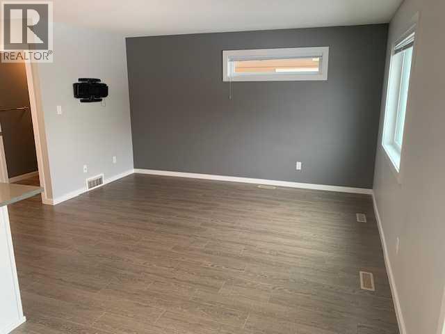 4, 1202 Keystone Road W, Lethbridge, Alberta  T1J 5H6 - Photo 5 - A2270937