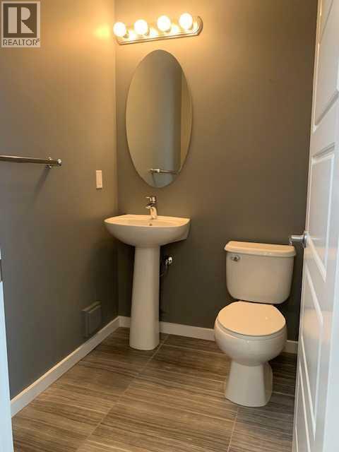 4, 1202 Keystone Road W, Lethbridge, Alberta  T1J 5H6 - Photo 3 - A2270937