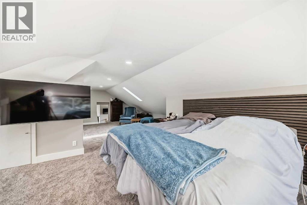 119 Pump Hill Bay Sw, Calgary, Alberta  T2V 4L6 - Photo 25 - A2253037