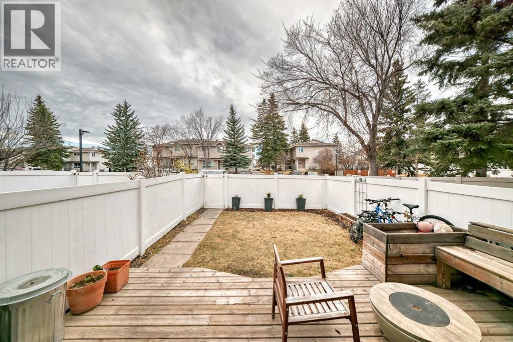 21 Woodfern Road Sw, Calgary, Alberta  T2W 4Y4 - Photo 32 - A2269855