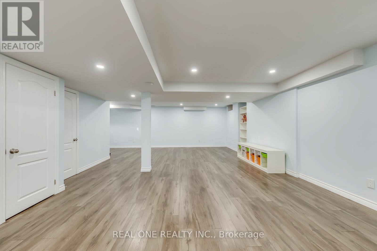 2163 Westmount Drive, Oakville, Ontario  L6M 3N9 - Photo 42 - W12582536