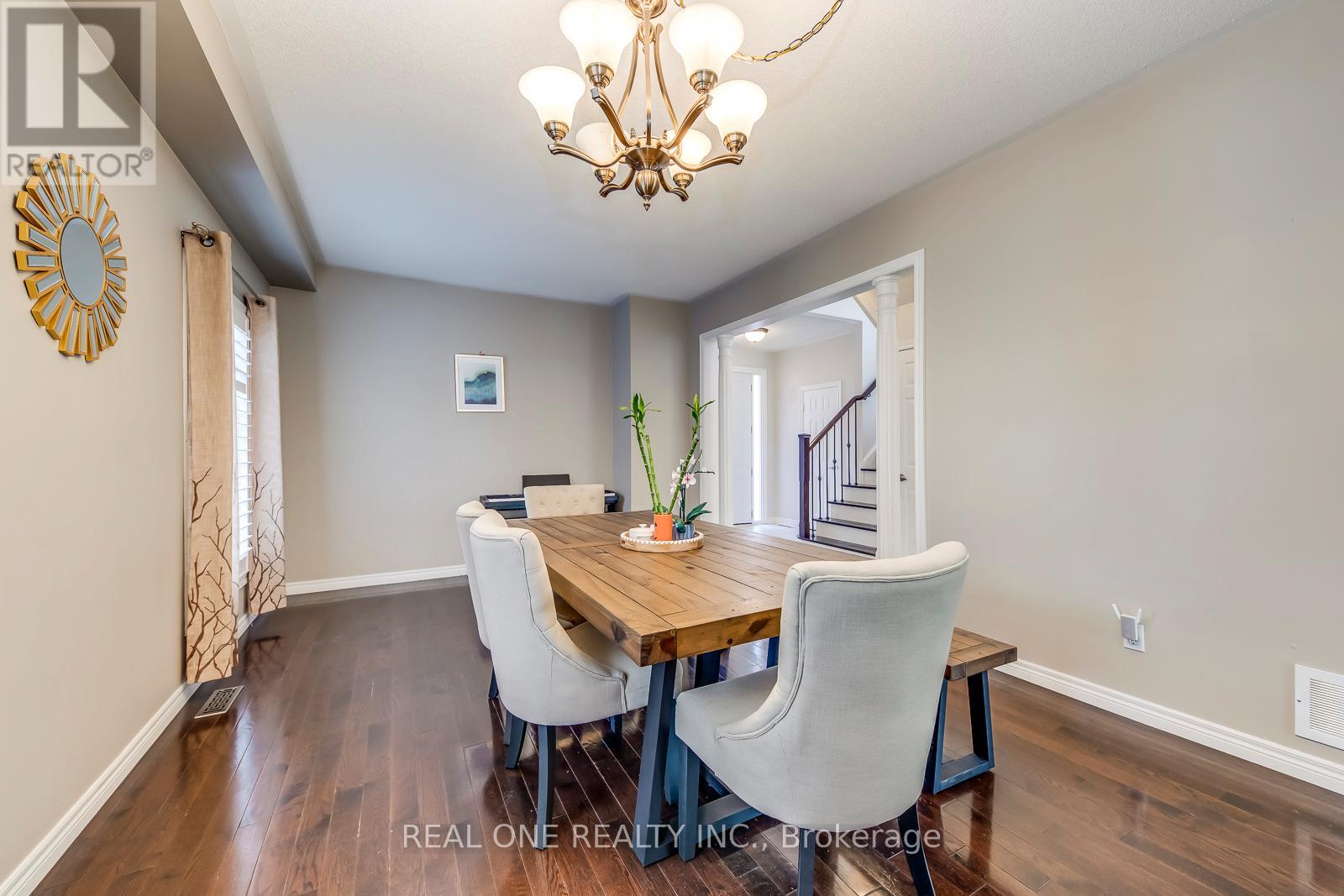 2163 Westmount Drive, Oakville, Ontario  L6M 3N9 - Photo 7 - W12582536