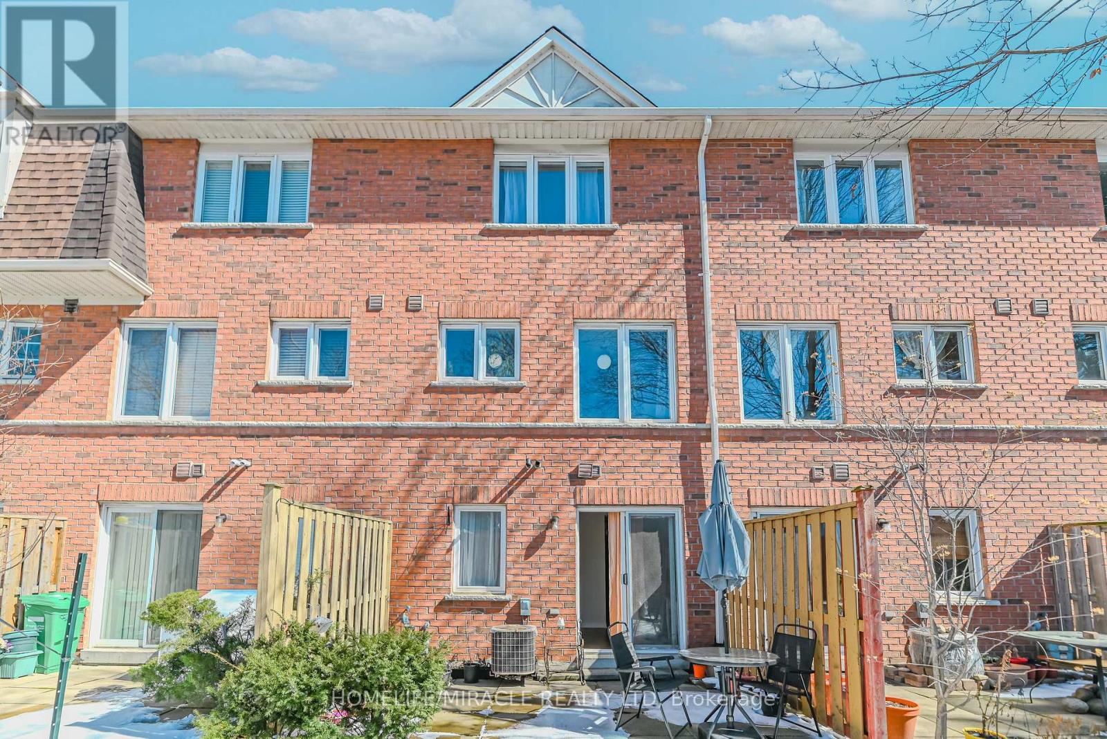 98 - 1128 Dundas Street W, Mississauga, Ontario  L5C 1E1 - Photo 27 - W12582574