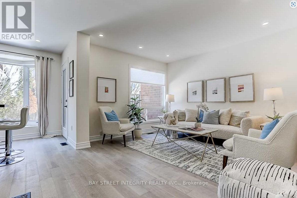 2221 Amberglen Court, Oakville, Ontario  L6M 4W8 - Photo 7 - W12582598