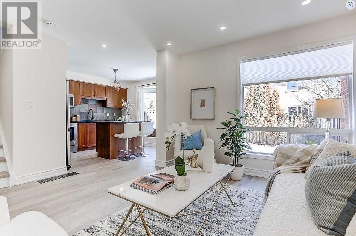 2221 Amberglen Court, Oakville, Ontario  L6M 4W8 - Photo 9 - W12582598