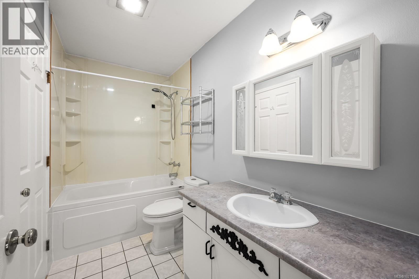 B 2775 Myra Pl, Courtenay, British Columbia  V9N 8S6 - Photo 33 - 1021134