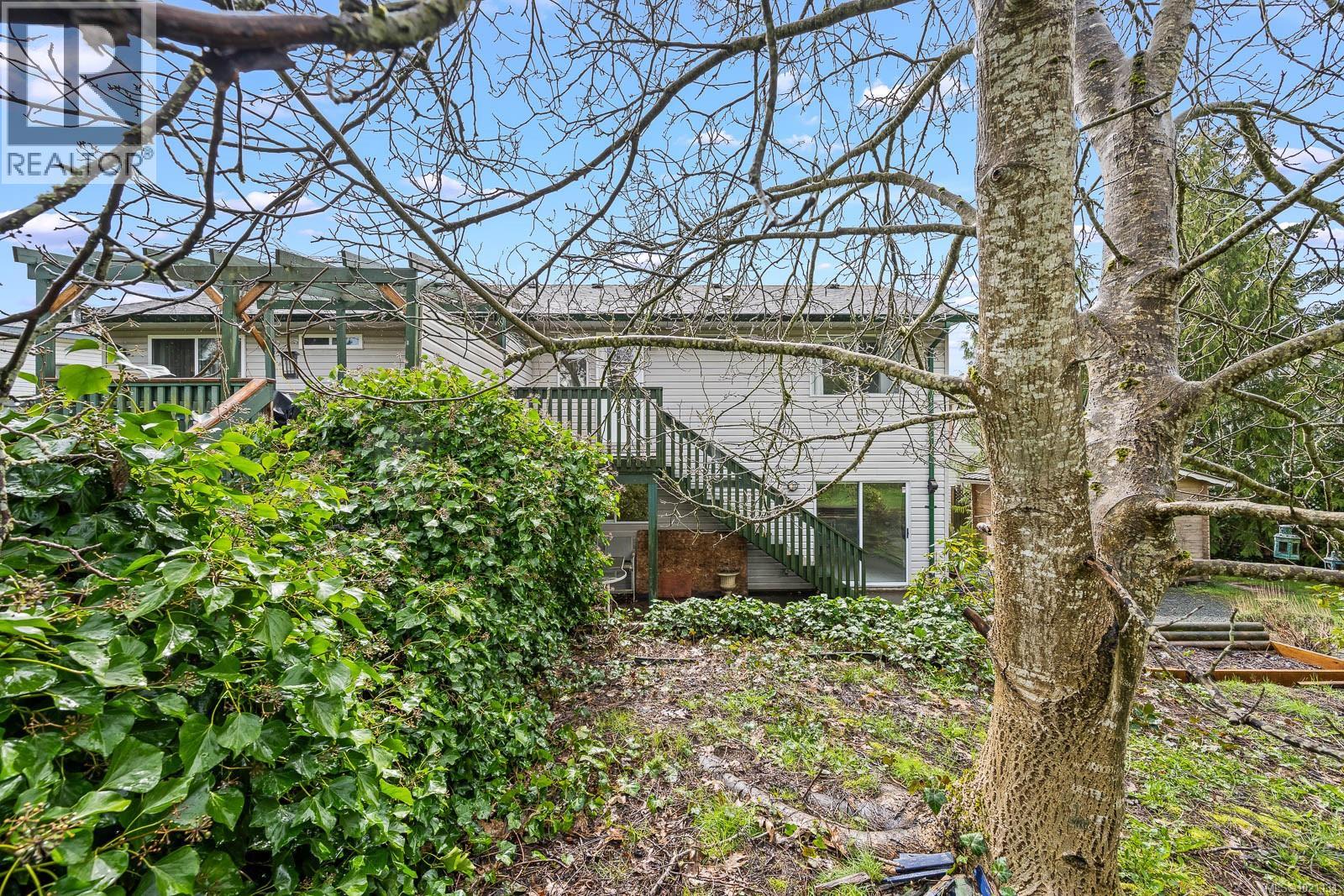 B 2775 Myra Pl, Courtenay, British Columbia  V9N 8S6 - Photo 53 - 1021134