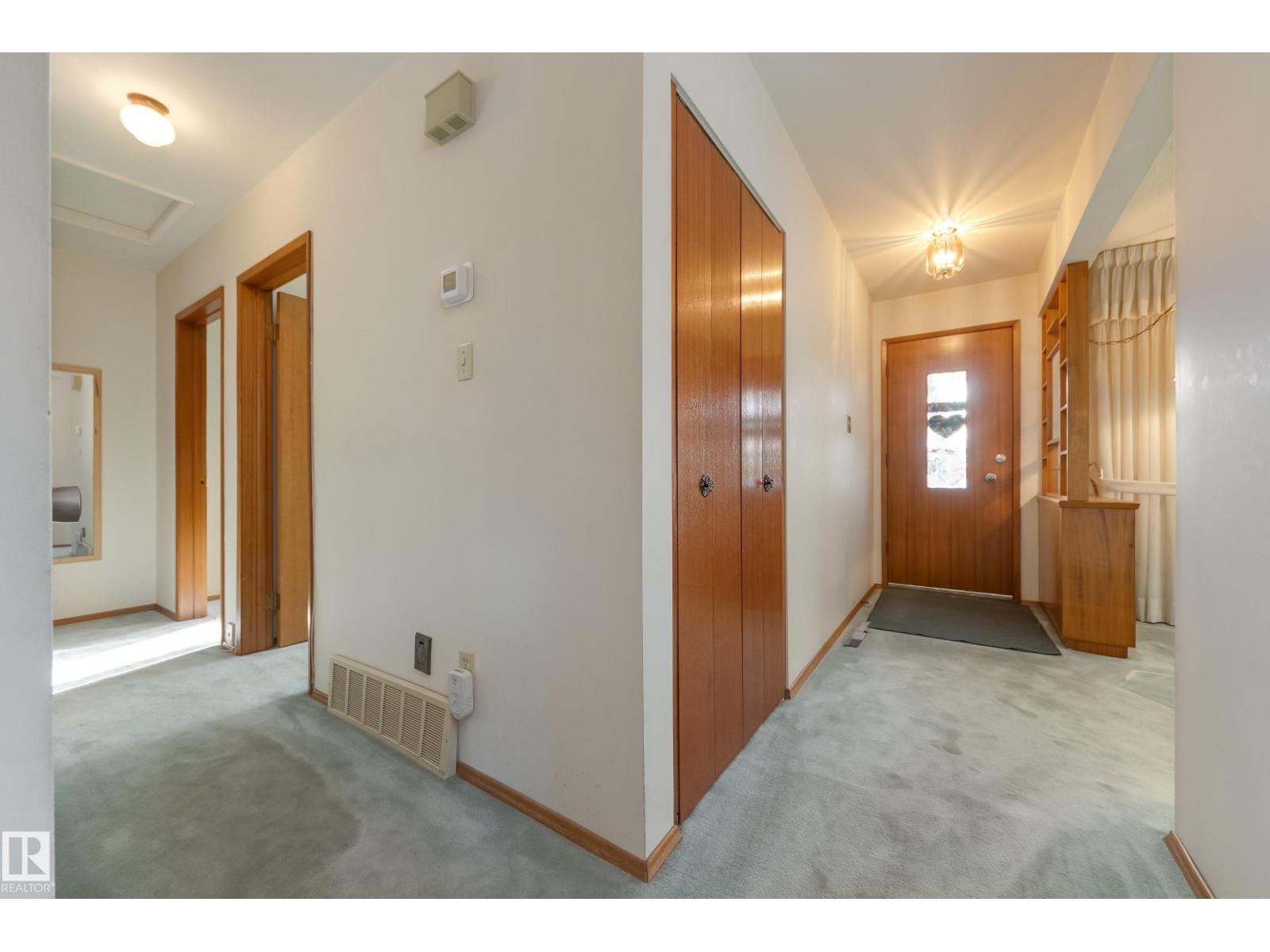 7620 136 Av Nw, Edmonton, Alberta  T5C 2K5 - Photo 16 - E4466877