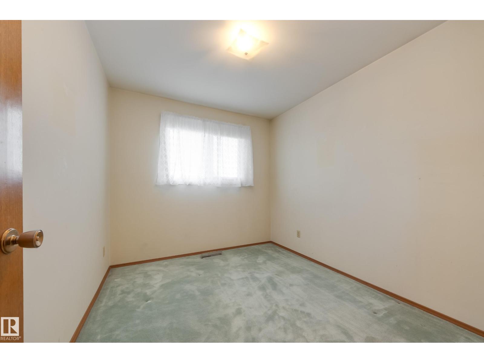 7620 136 Av Nw, Edmonton, Alberta  T5C 2K5 - Photo 20 - E4466877