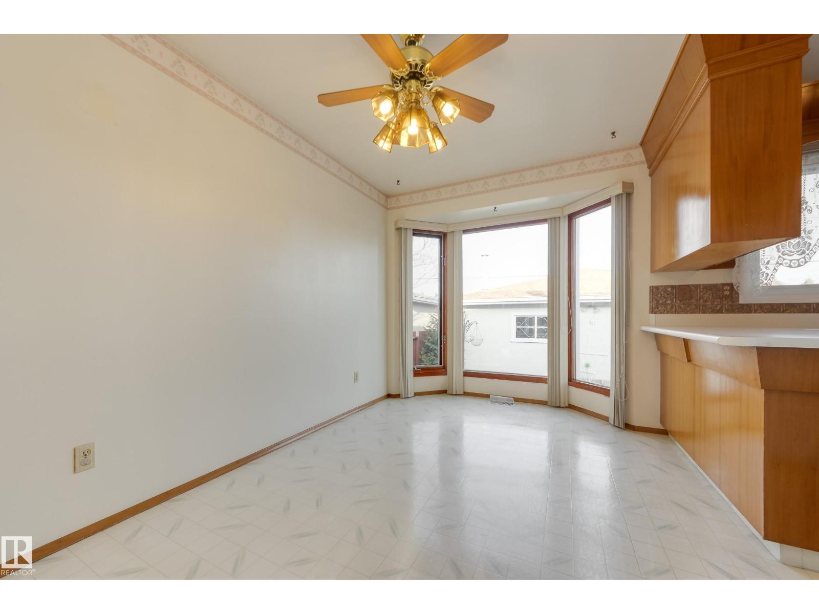 7620 136 Av Nw, Edmonton, Alberta  T5C 2K5 - Photo 9 - E4466877