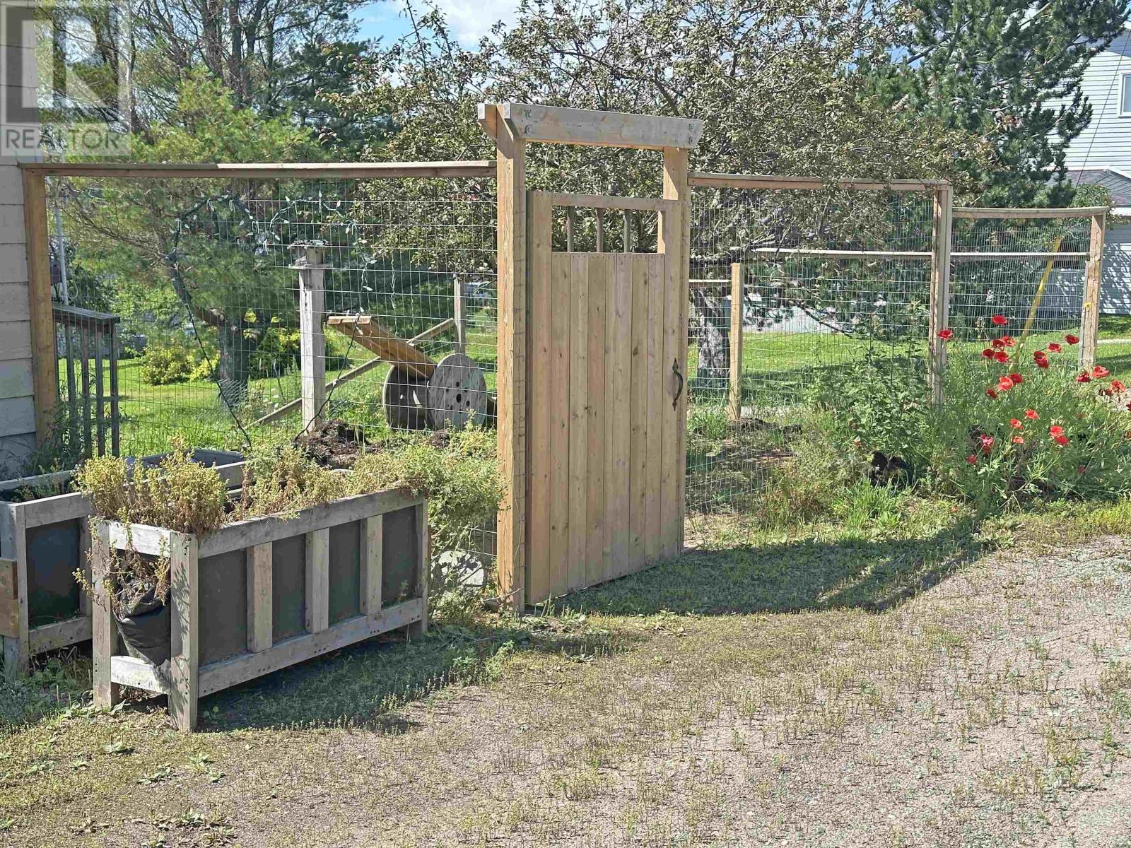 213 & 215 Main St, Rossport, Ontario  P0T 2R0 - Photo 29 - TB252607