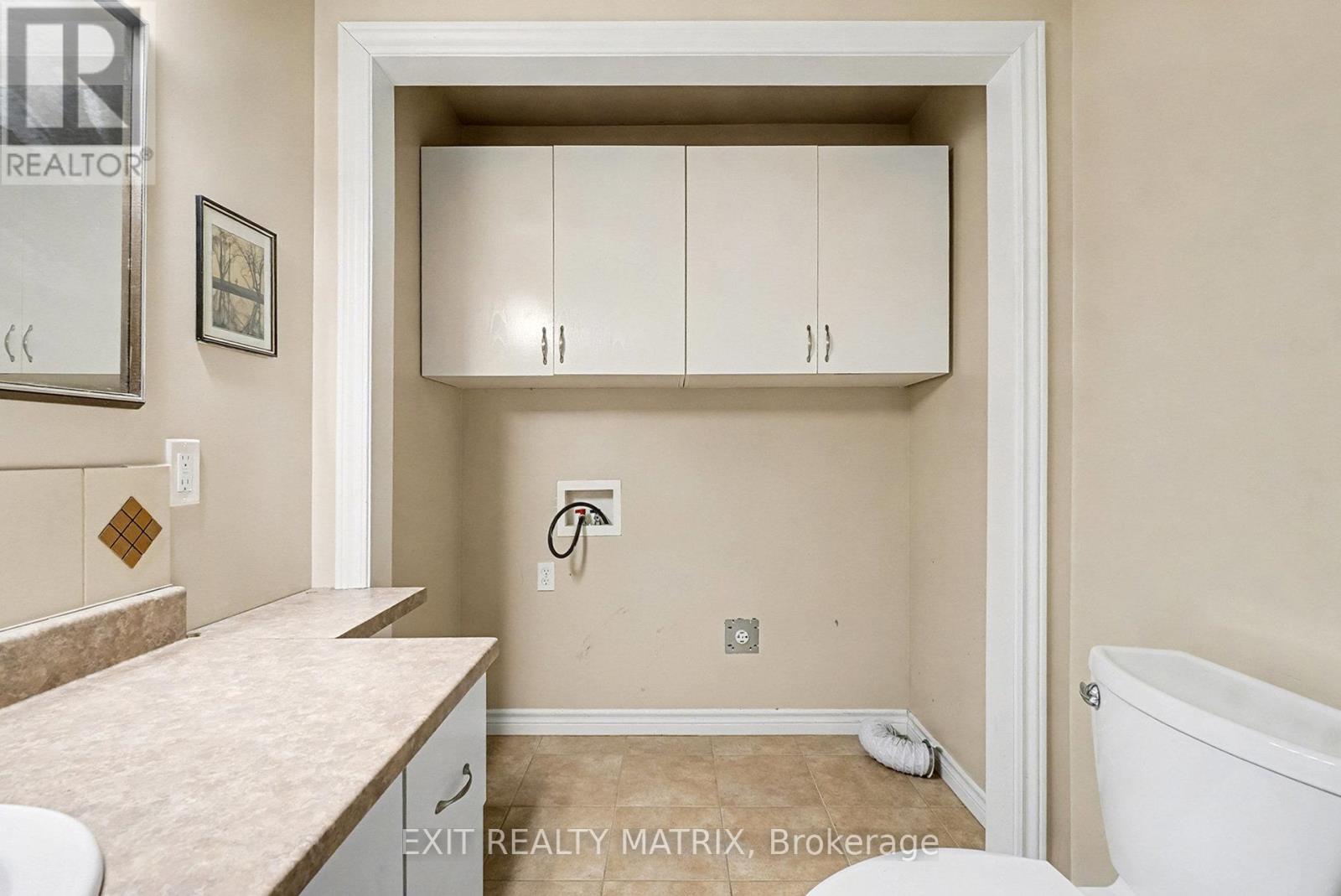 332 Higginson Street, Hawkesbury, Ontario K6A 3W6 - Photo 14 - X12582630