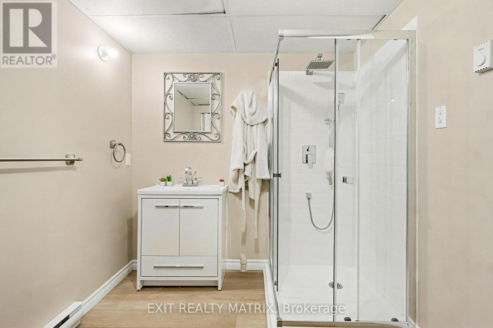 332 Higginson Street, Hawkesbury, Ontario K6A 3W6 - Photo 19 - X12582630