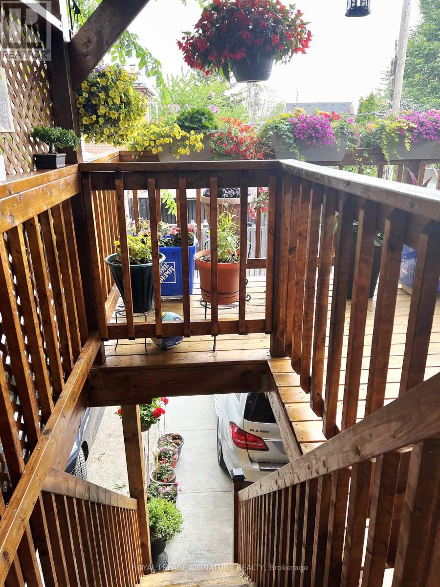 1768 St Clair Avenue W, Toronto (Weston-Pellam Park), Ontario  M6N 1J3 - Photo 14 - W12565224