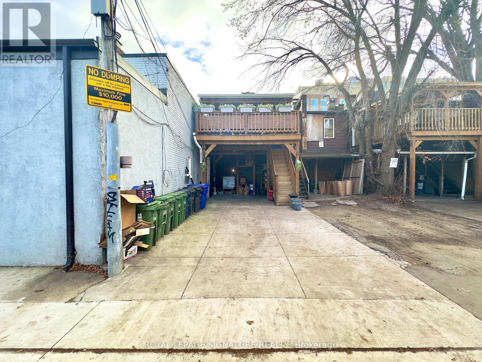 1768 St Clair Avenue W, Toronto (Weston-Pellam Park), Ontario  M6N 1J3 - Photo 16 - W12565224