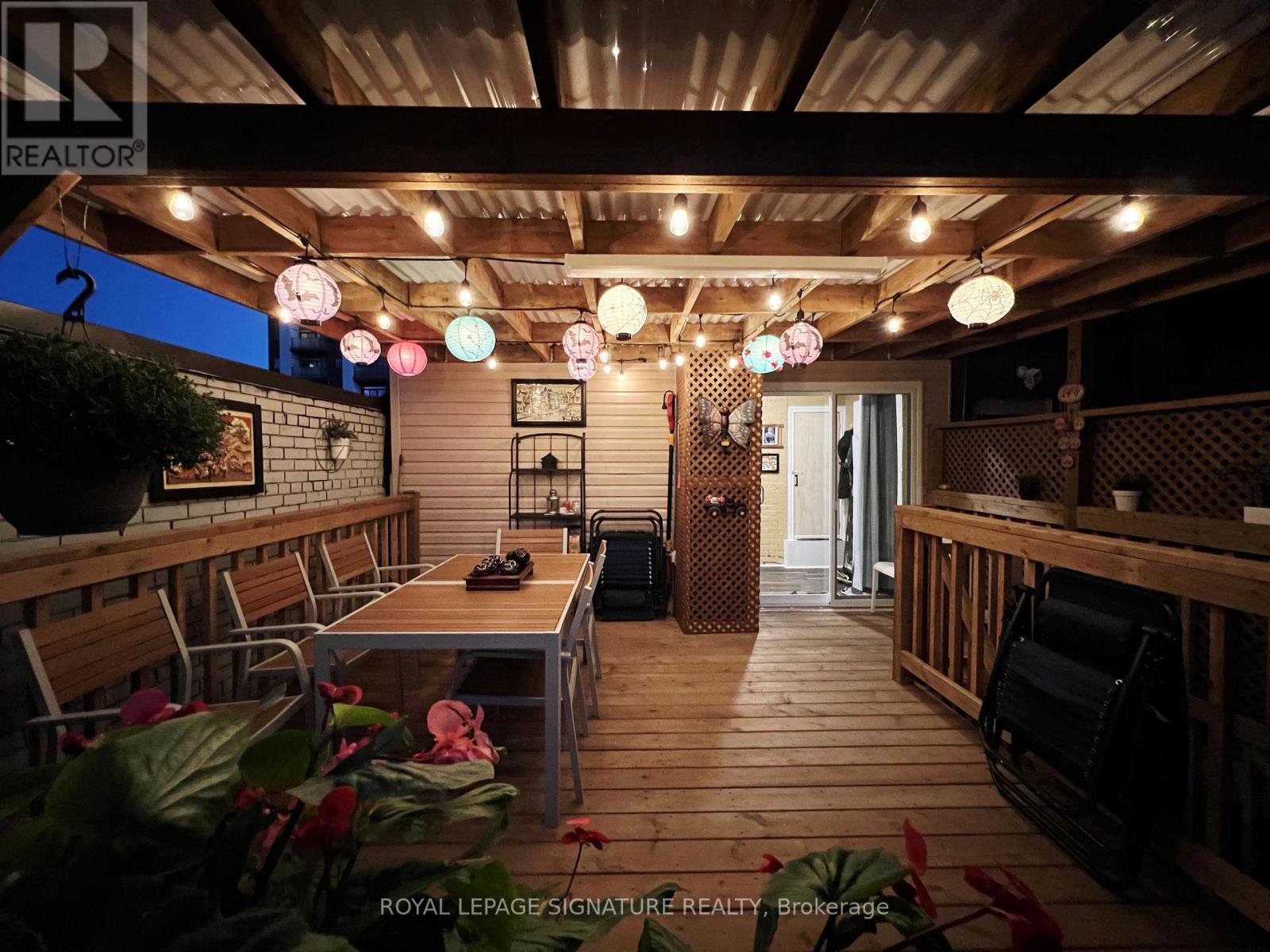 1768 St Clair Avenue W, Toronto (Weston-Pellam Park), Ontario  M6N 1J3 - Photo 12 - W12565224