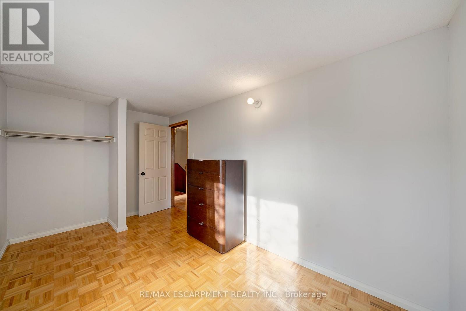 408 East 21st Street, Hamilton, Ontario  L8V 2V2 - Photo 21 - X12582580