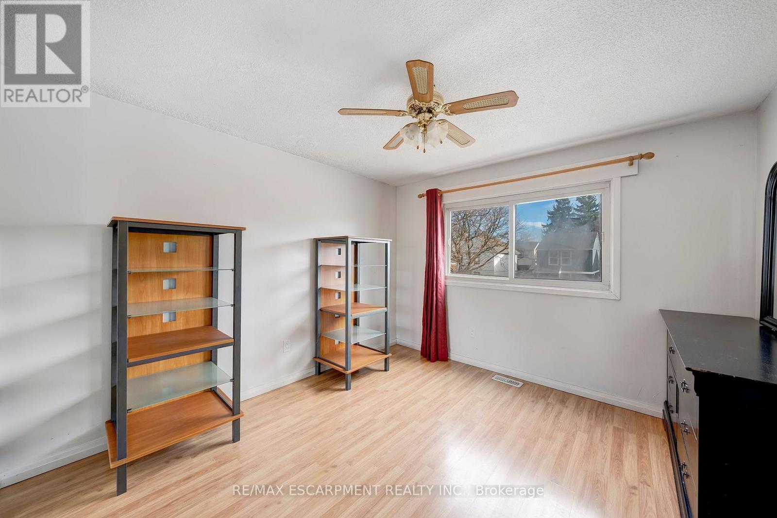 408 East 21st Street, Hamilton, Ontario  L8V 2V2 - Photo 22 - X12582580