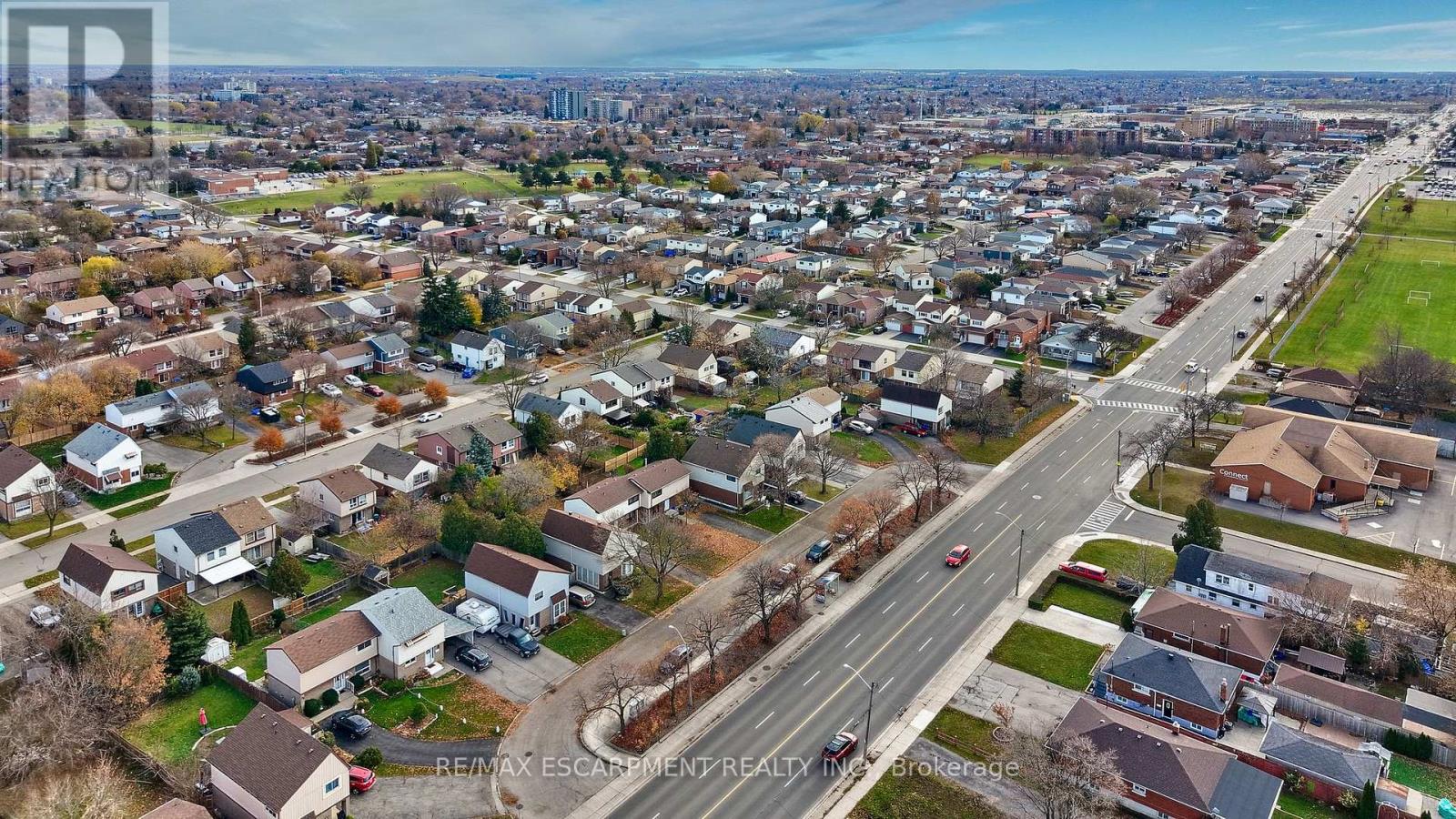 408 East 21st Street, Hamilton, Ontario  L8V 2V2 - Photo 37 - X12582580