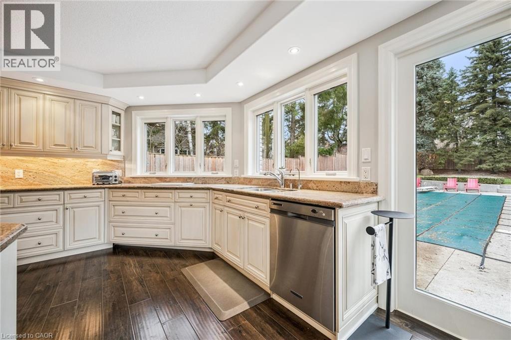 340 Coleridge Drive, Waterloo, Ontario  N2L 2V6 - Photo 13 - 40790210