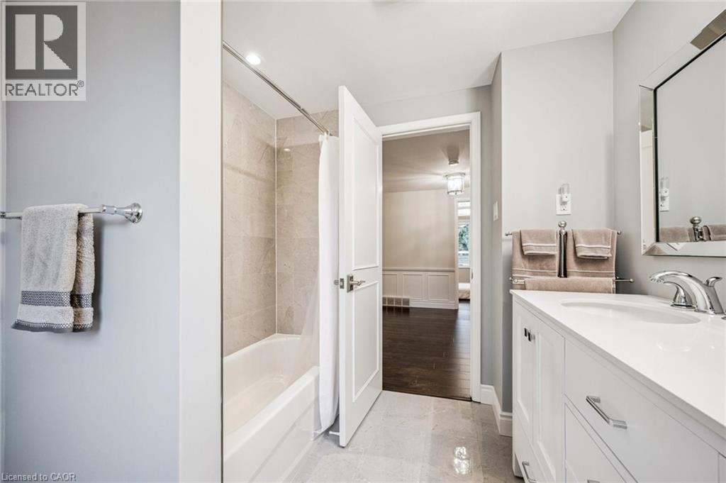 340 Coleridge Drive, Waterloo, Ontario  N2L 2V6 - Photo 23 - 40790210