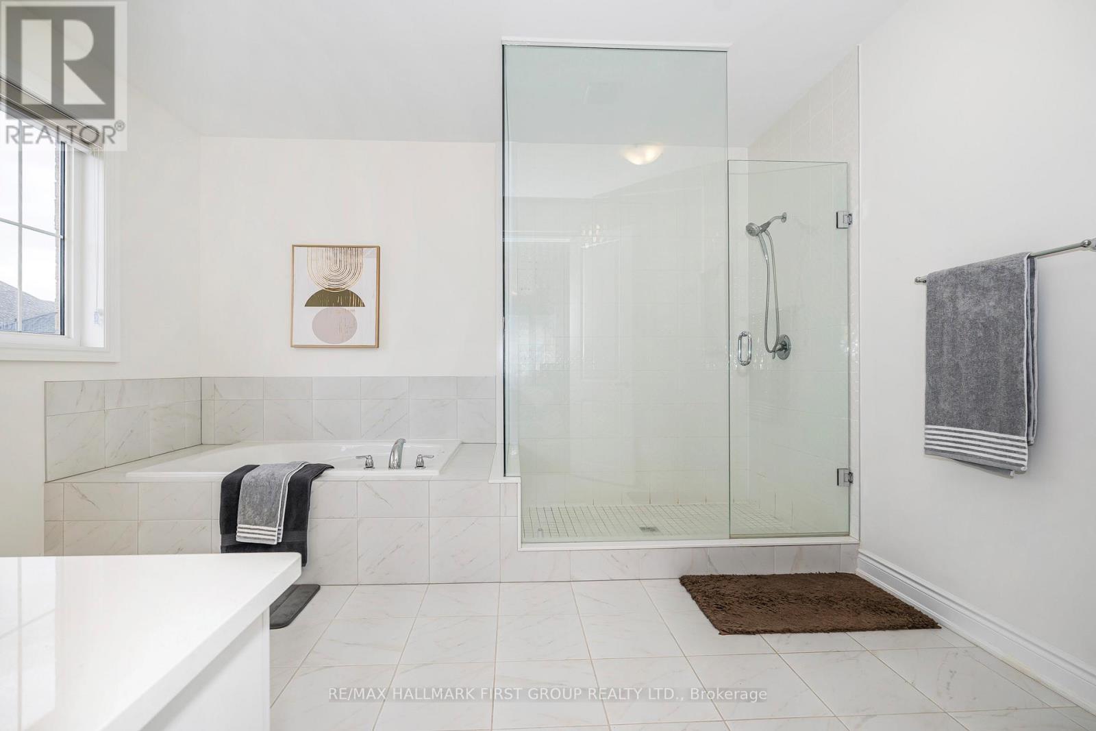 136 Auckland Dr Drive, Whitby, Ontario  L1P 0J2 - Photo 28 - E12581328