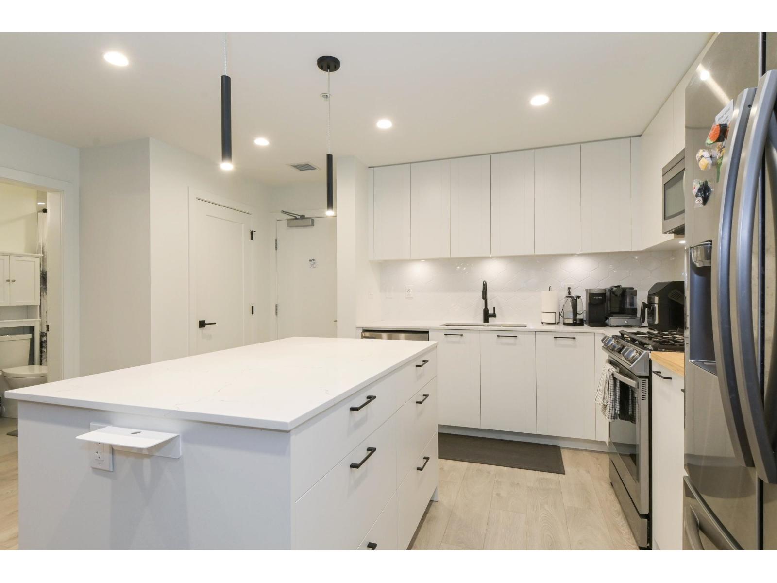 B507 20018 83a Avenue, Langley, British Columbia  V2Y 3P3 - Photo 7 - R3070636