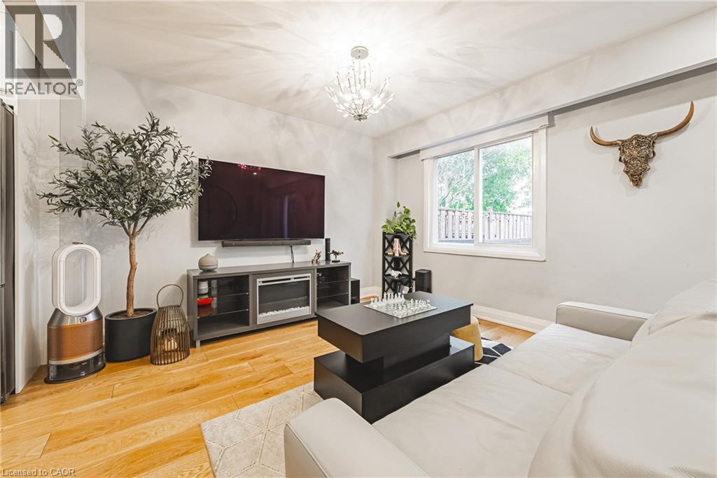 4201 Longmoor Drive Unit# 5, Burlington, Ontario  L7L 5J9 - Photo 11 - 40790939