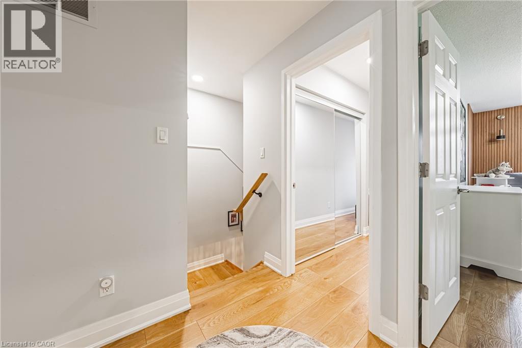 4201 Longmoor Drive Unit# 5, Burlington, Ontario  L7L 5J9 - Photo 18 - 40790939